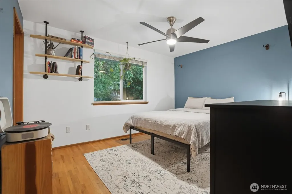 2349 SE Sinclair View Drive Port Orchard WA 98366