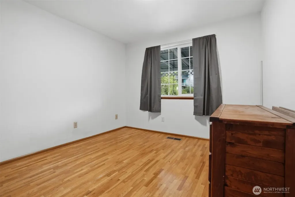 2349 SE Sinclair View Drive Port Orchard WA 98366