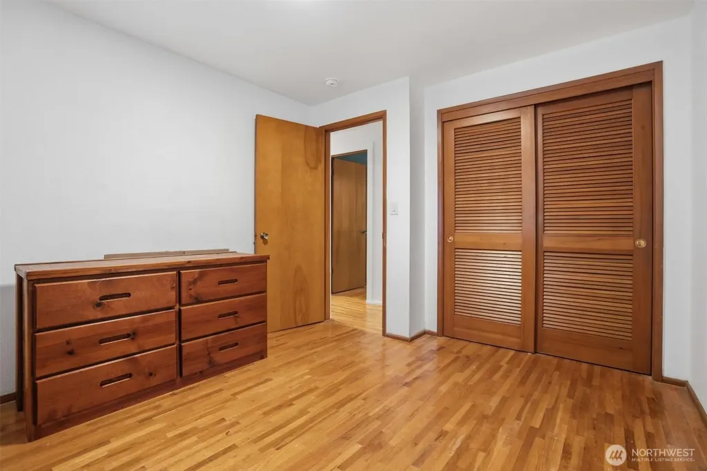 2349 SE Sinclair View Drive Port Orchard WA 98366