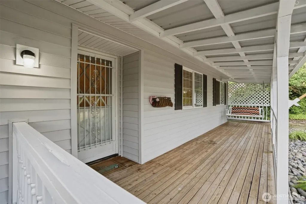 2349 SE Sinclair View Drive Port Orchard WA 98366