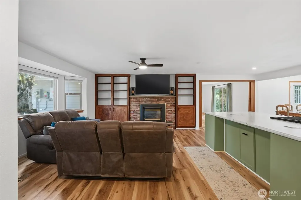 2349 SE Sinclair View Drive Port Orchard WA 98366