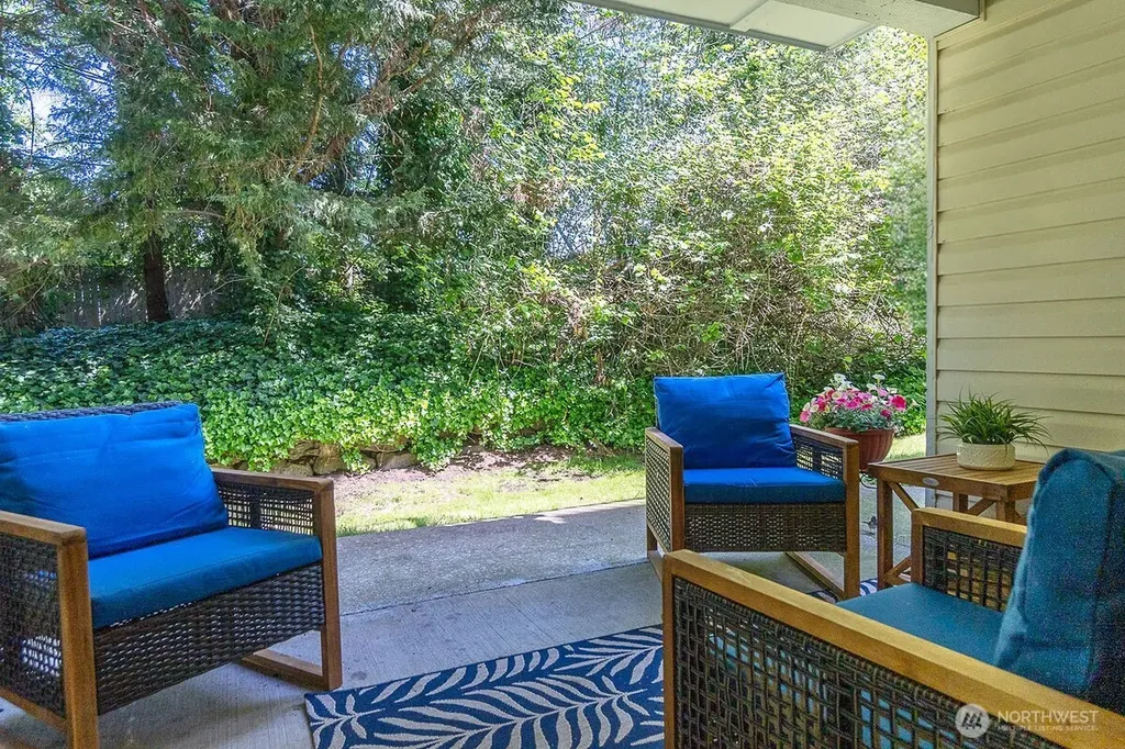 11002 SE Petrovitsky Road Renton WA 98055