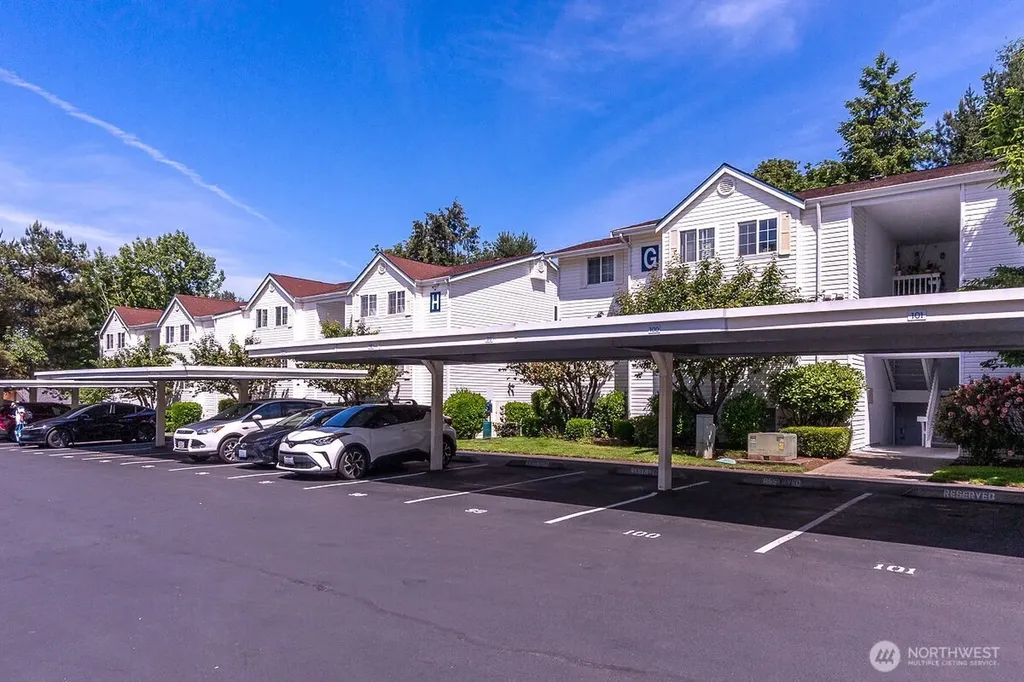 11002 SE Petrovitsky Road Renton WA 98055