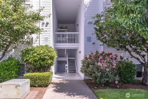 11002 SE Petrovitsky Road Renton WA 98055