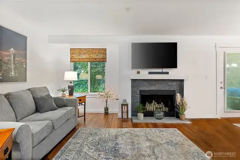 11002 SE Petrovitsky Road Renton WA 98055