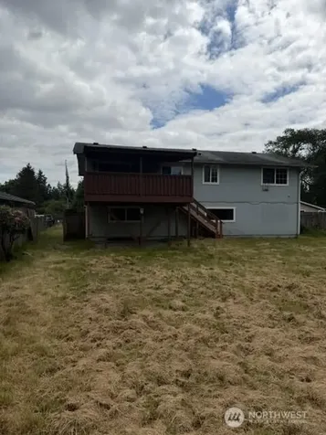 1306 Sherwood Court E Tacoma WA 98445