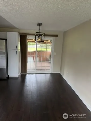 1306 Sherwood Court E Tacoma WA 98445