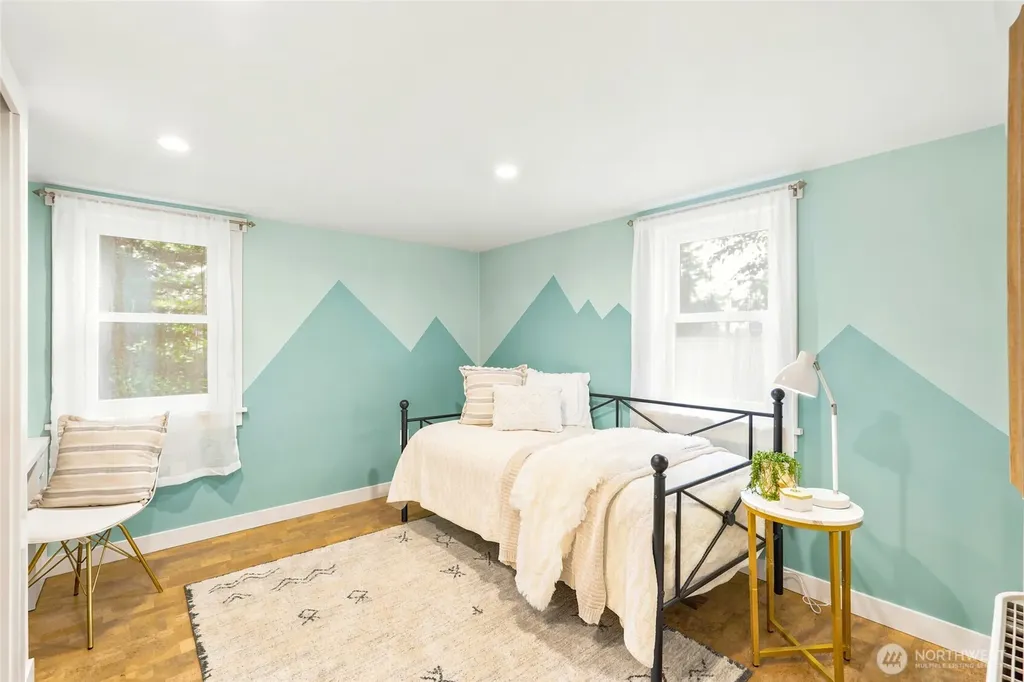 4755 39th Avenue S Seattle WA 98118