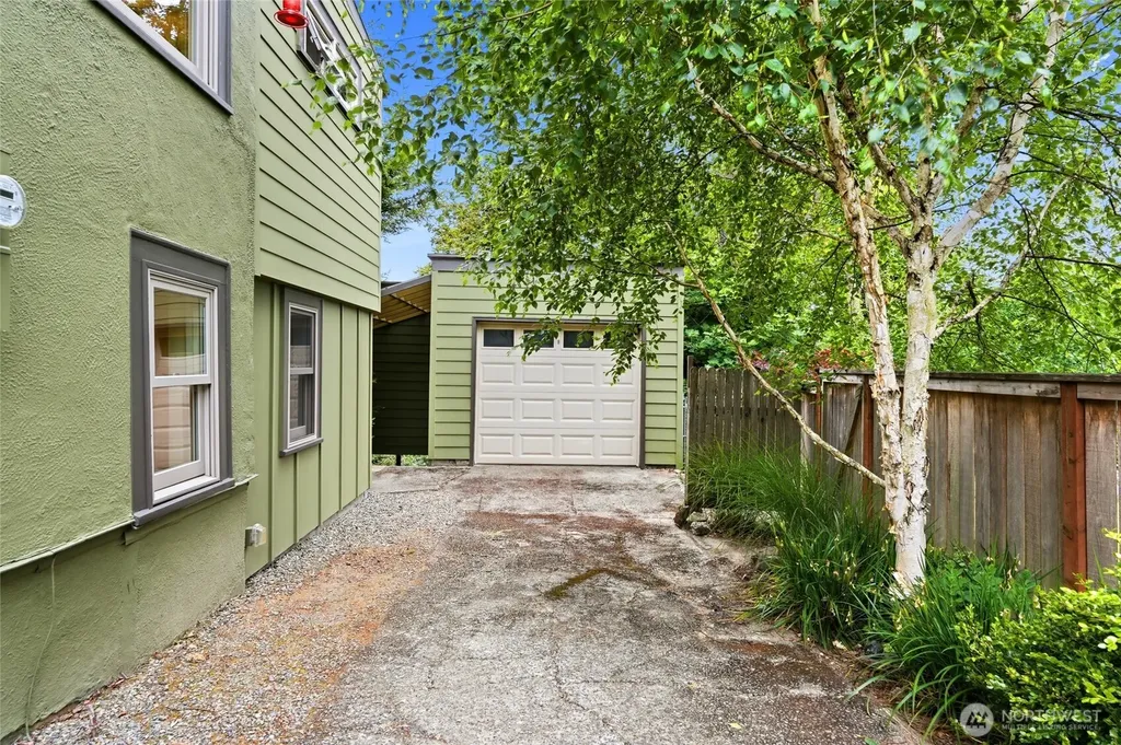 4755 39th Avenue S Seattle WA 98118