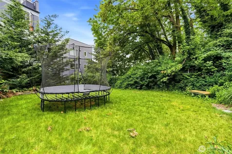 4755 39th Avenue S Seattle WA 98118