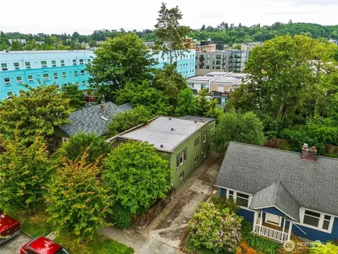 4755 39th Avenue S Seattle WA 98118
