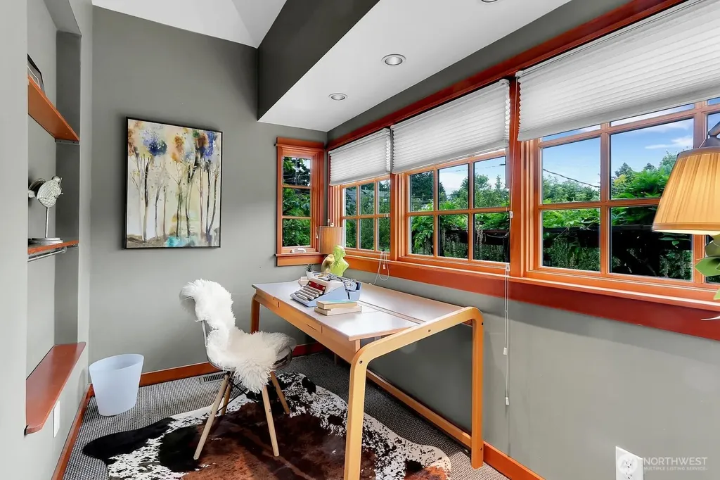 4229 46th Avenue S Seattle WA 98118