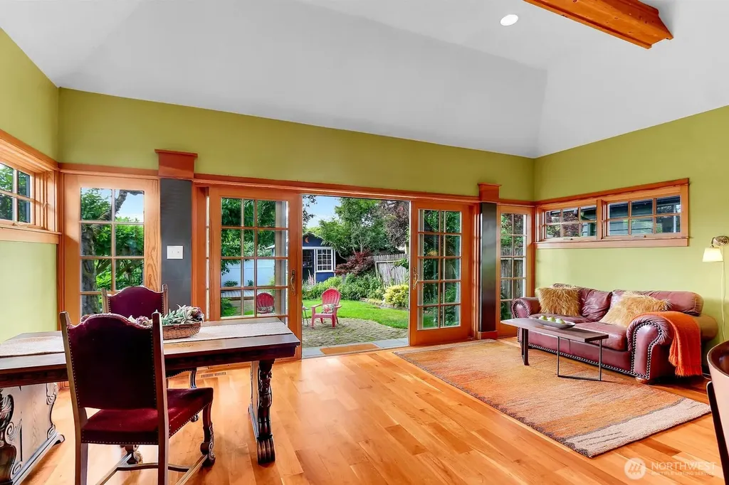 4229 46th Avenue S Seattle WA 98118