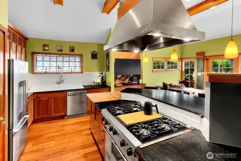 4229 46th Avenue S Seattle WA 98118