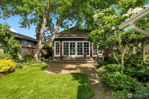 4229 46th Avenue S Seattle WA 98118