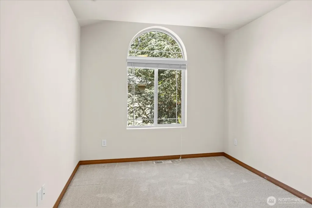 10626 19th Place SE Lake Stevens WA 98258