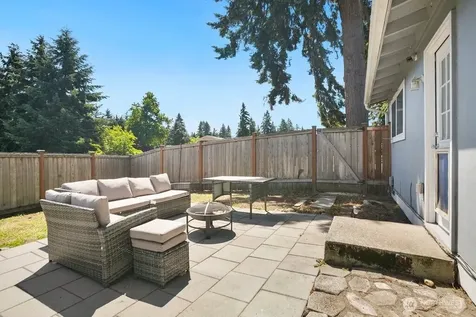 1951 E 65th Street Tacoma WA 98404
