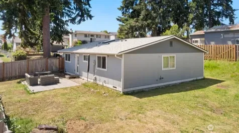 1951 E 65th Street Tacoma WA 98404