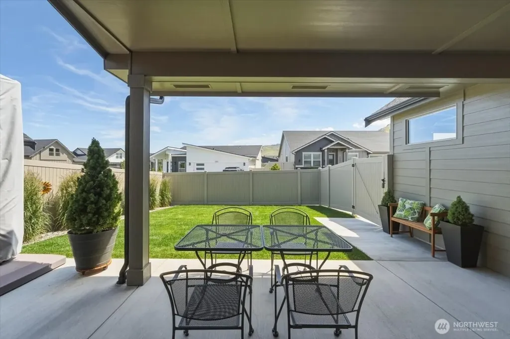 913 Racine Springs Drive Wenatchee WA 98801