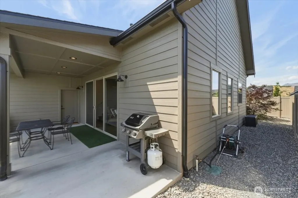 913 Racine Springs Drive Wenatchee WA 98801