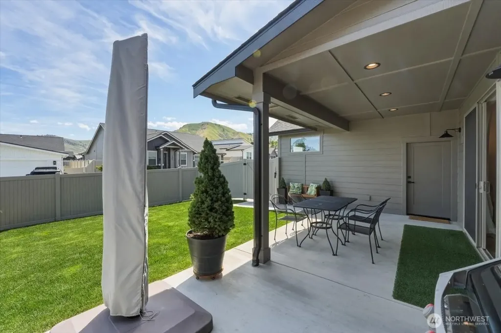 913 Racine Springs Drive Wenatchee WA 98801
