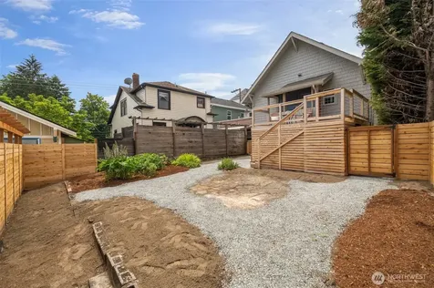 906 19th Avenue Seattle WA 98122