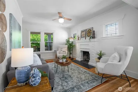 906 19th Avenue Seattle WA 98122