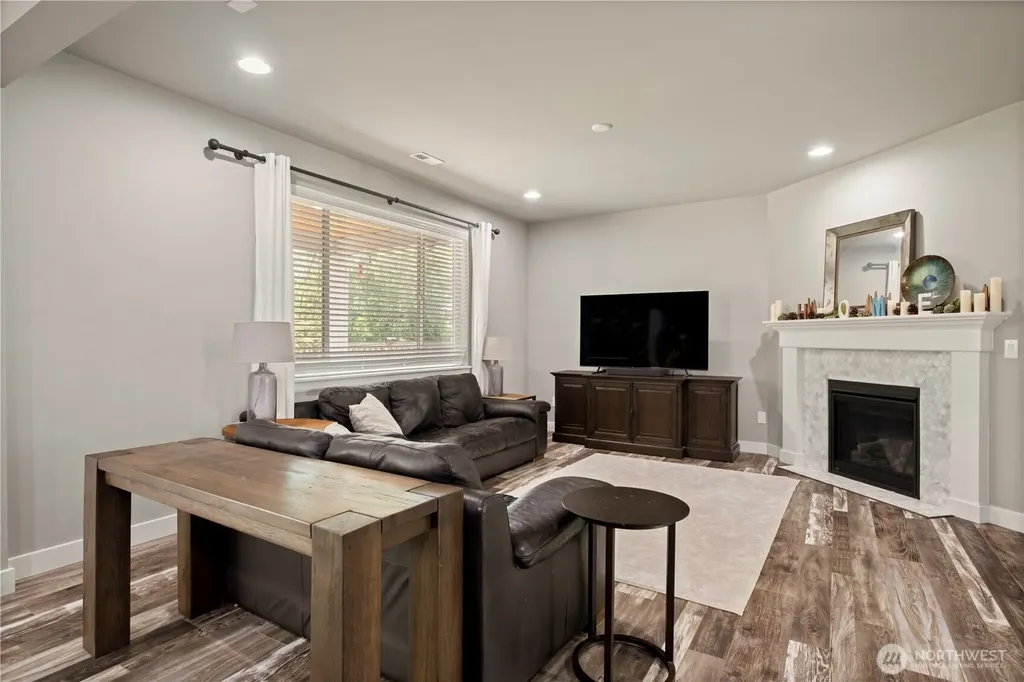 18720 139th Street E Bonney Lake WA 98391