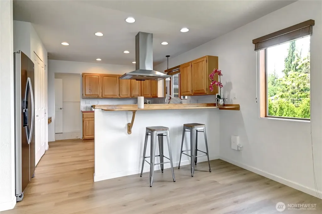 9315 36th Avenue SE Everett WA 98208