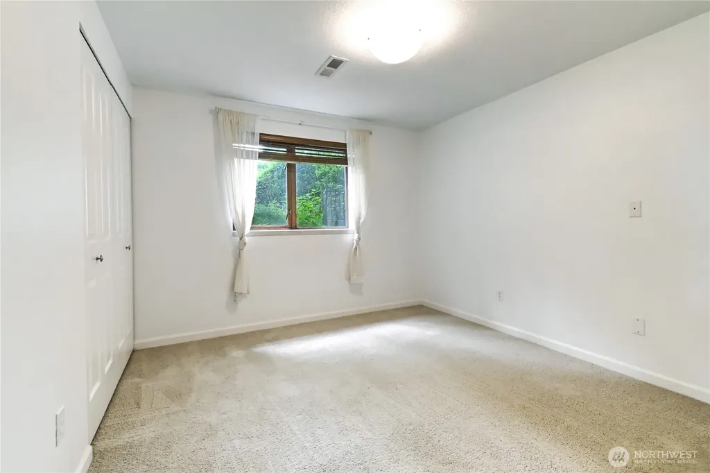 9315 36th Avenue SE Everett WA 98208