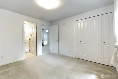 9315 36th Avenue SE Everett WA 98208