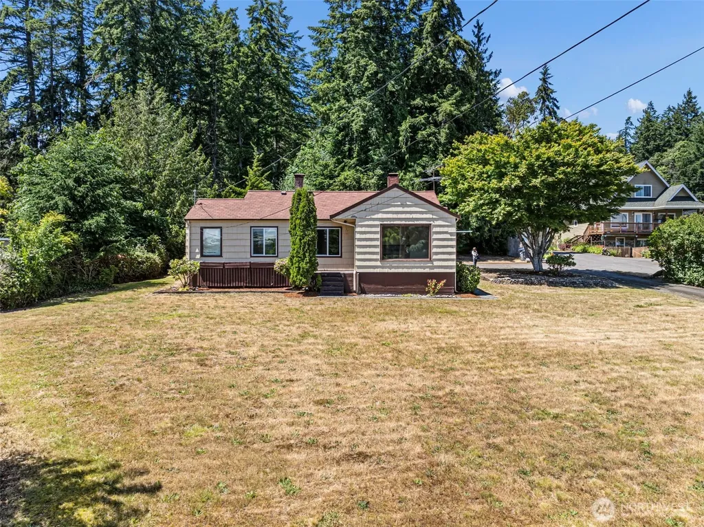 7073 Chico Way NW Bremerton WA 98312