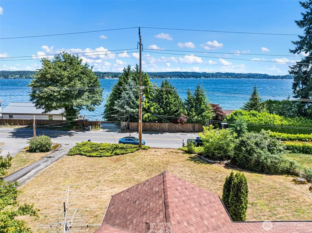 7073 Chico Way NW Bremerton WA 98312
