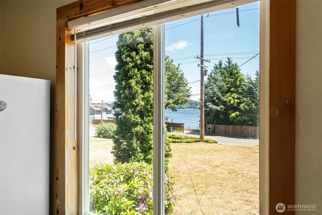 7073 Chico Way NW Bremerton WA 98312