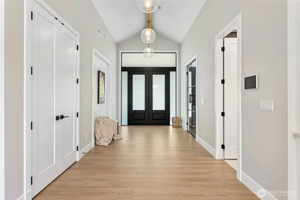8636 Ashbury Court Blaine WA 98230