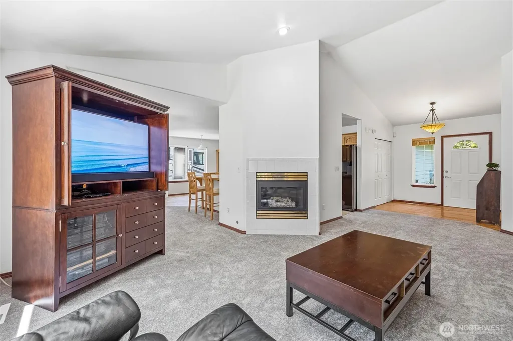 15515 NW 88th Stanwood WA 98292