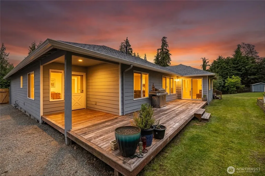 15515 NW 88th Stanwood WA 98292
