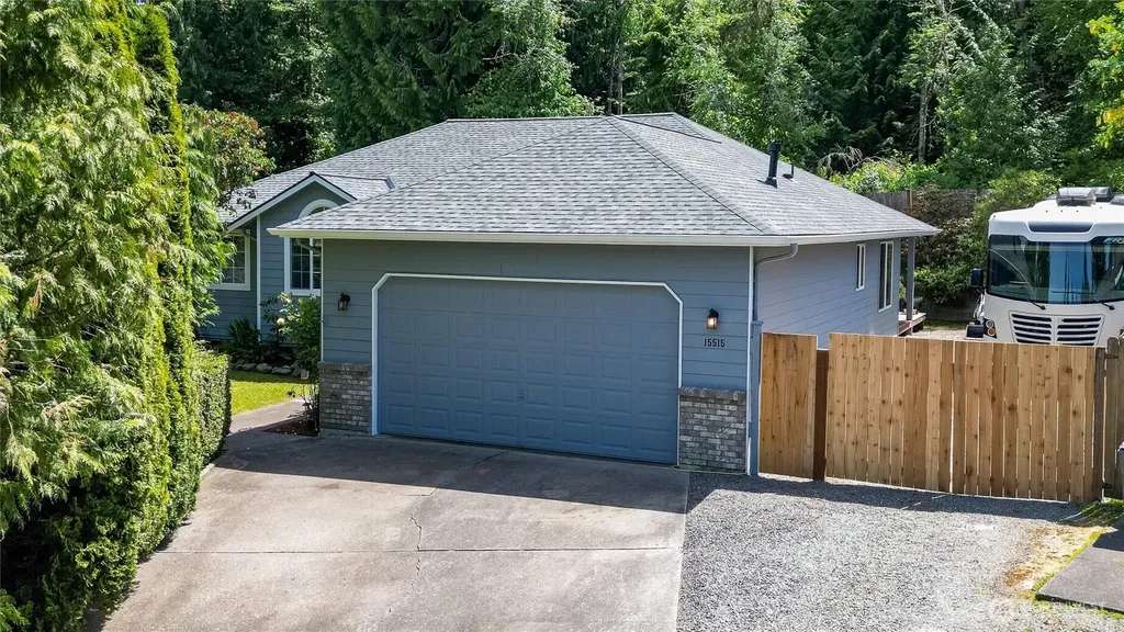 15515 NW 88th Stanwood WA 98292