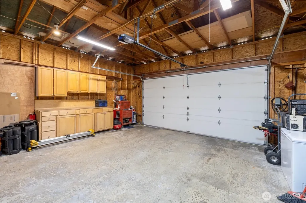 15515 NW 88th Stanwood WA 98292