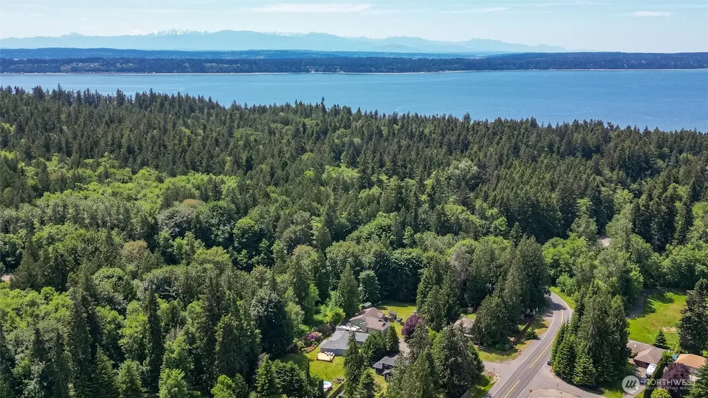 15515 NW 88th Stanwood WA 98292