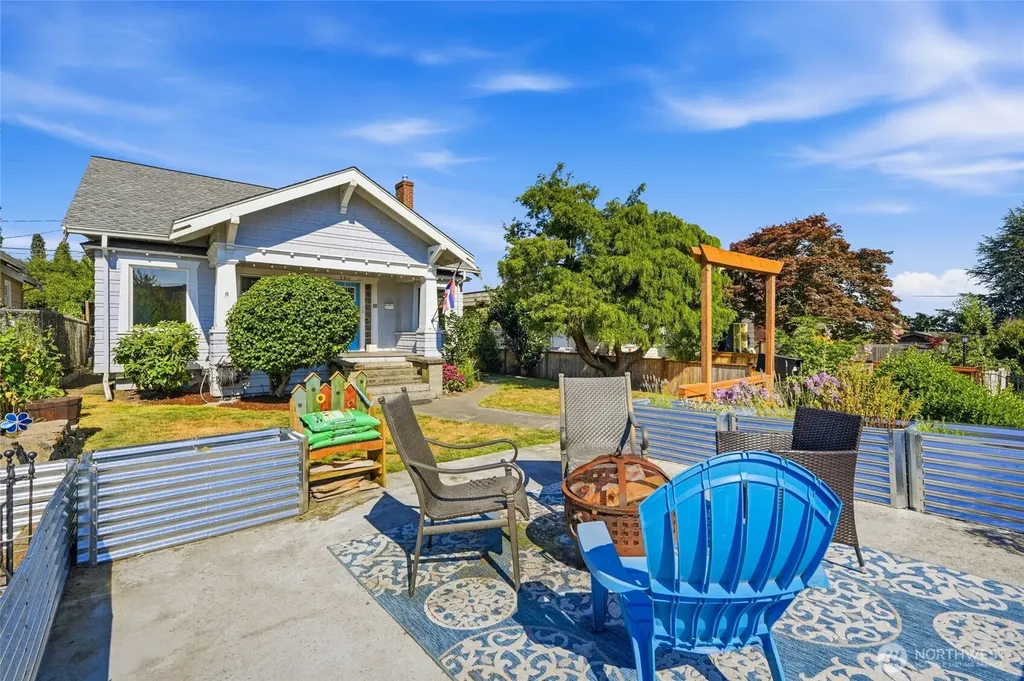 3516 Hoyt Avenue Everett WA 98201