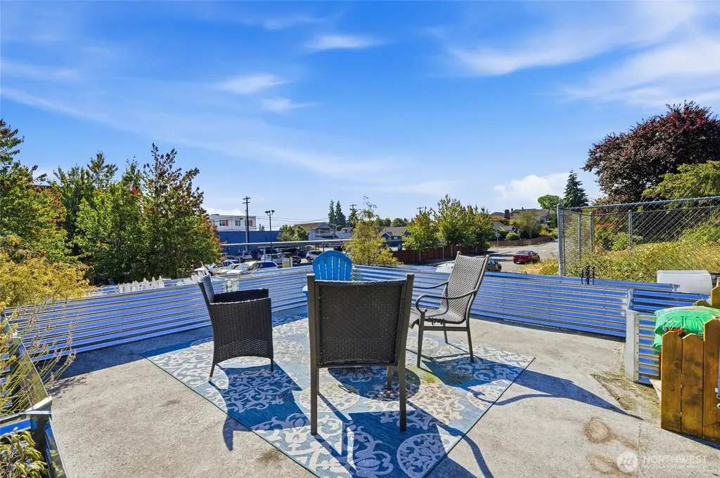 3516 Hoyt Avenue Everett WA 98201