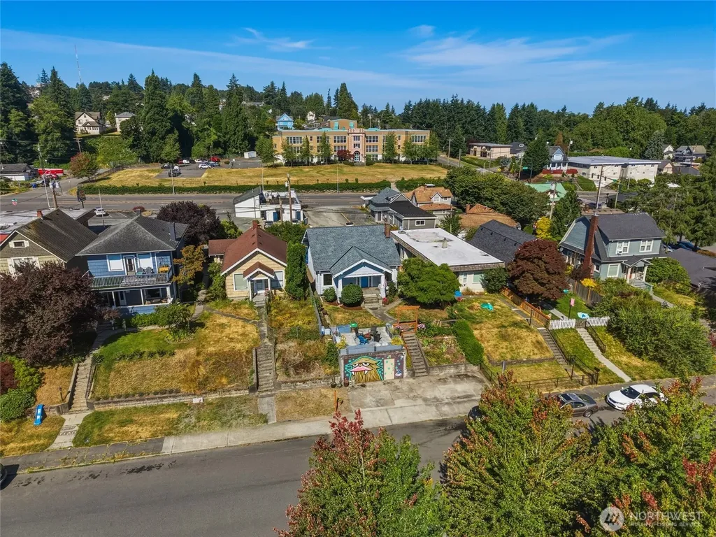 3516 Hoyt Avenue Everett WA 98201