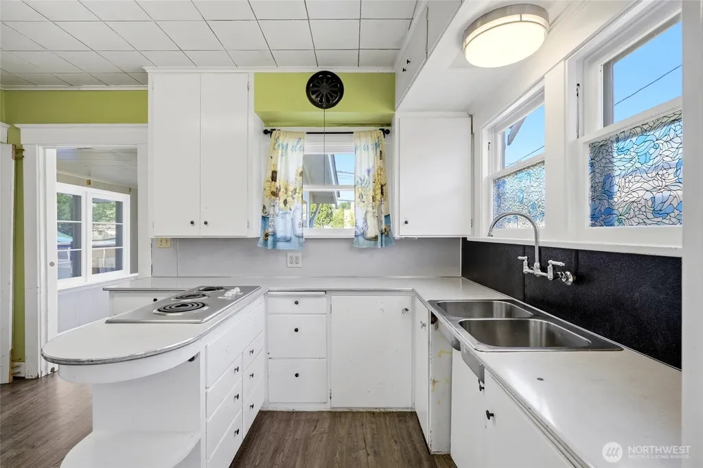 3516 Hoyt Avenue Everett WA 98201