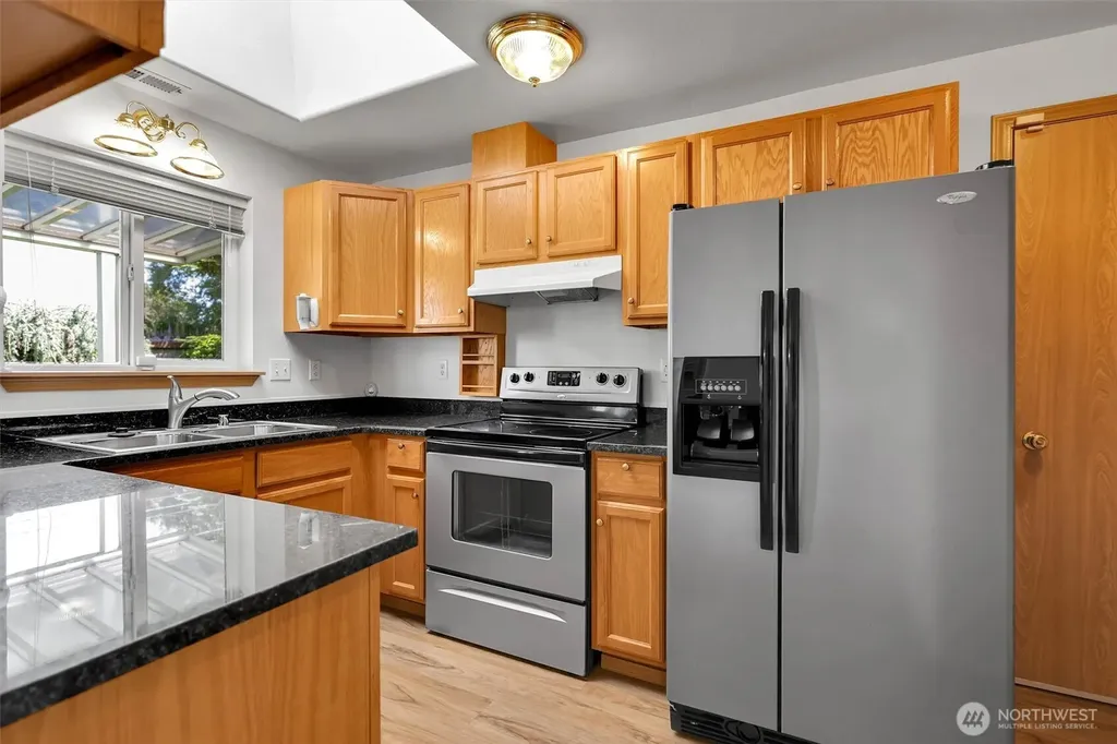 143 99th Street Ct E Tacoma WA 98445