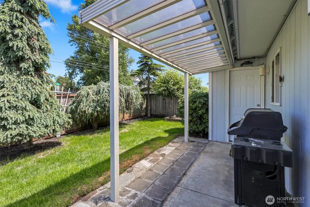 143 99th Street Ct E Tacoma WA 98445