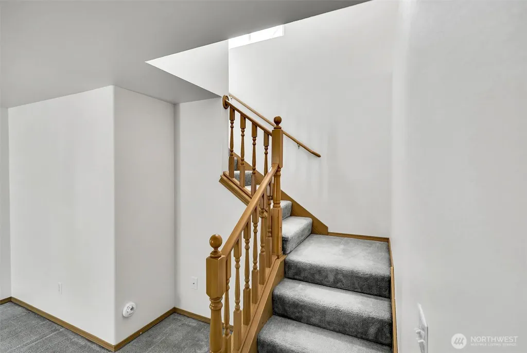 143 99th Street Ct E Tacoma WA 98445