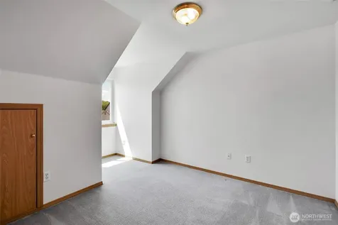 143 99th Street Ct E Tacoma WA 98445