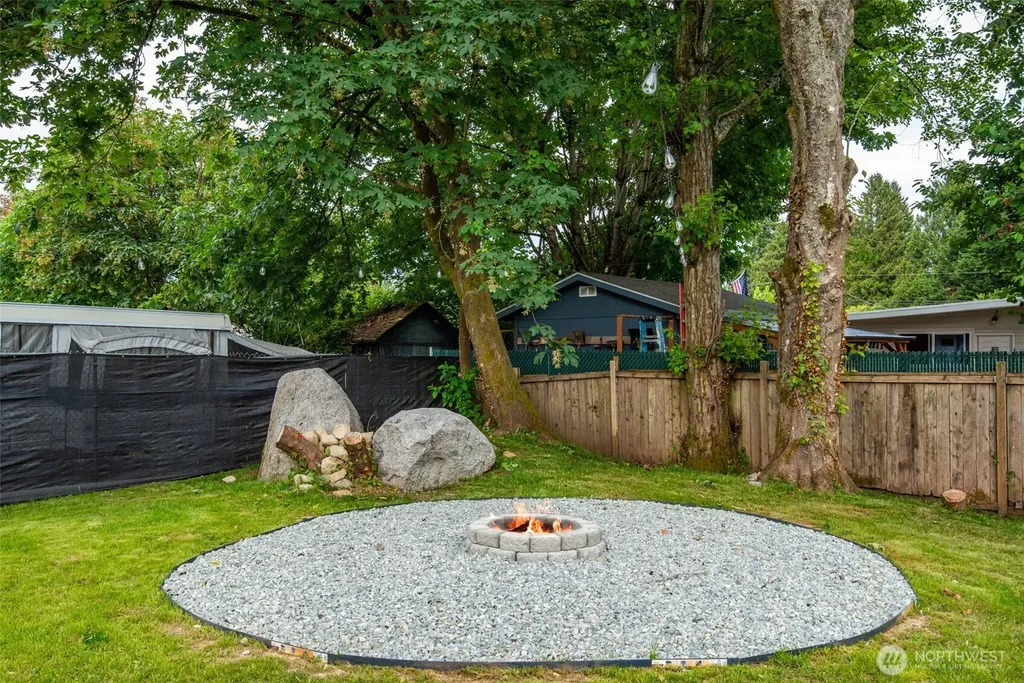 34020 39th Avenue S Auburn WA 98001