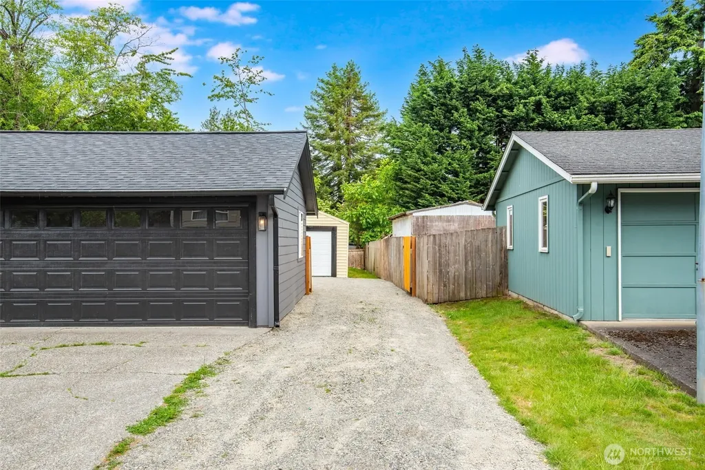 34020 39th Avenue S Auburn WA 98001